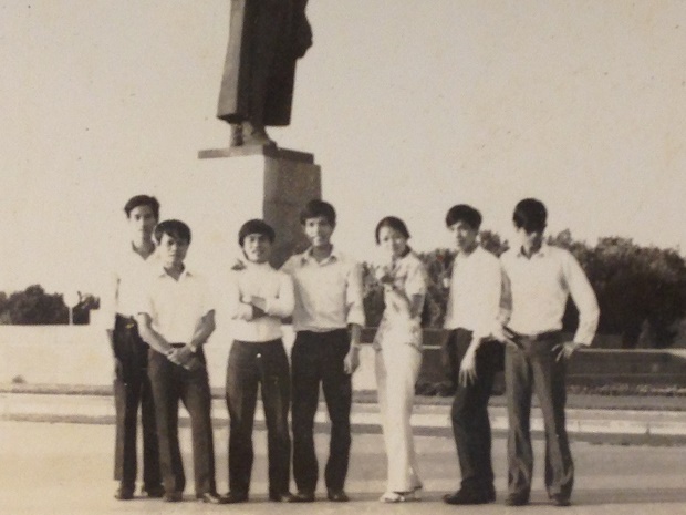 NHỮNG NĂM THÁNG KHÓ QUÊN NHỮNG NĂM THÁNG KHÓ QUÊN