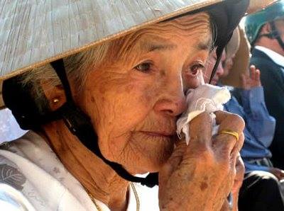 NHỚ MẸ NHỚ MẸ