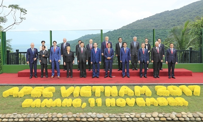 APEC 2017: CUỘC "SÁT HẠCH" LỚN GIÚP VIỆT NAM SOI LẠI MÌNH APEC 2017: CUỘC "SÁT HẠCH" LỚN GIÚP VIỆT NAM SOI LẠI MÌNH