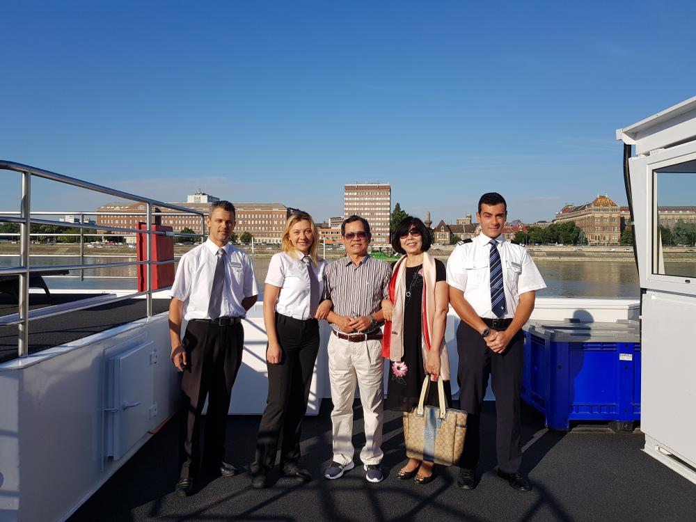 MỘT SỐ KỶ NIỆM ĐÁNG NHỚ QUA NHỮNG CHUYẾN ĐI MỘT SỐ KỶ NIỆM ĐÁNG NHỚ QUA NHỮNG CHUYẾN ĐI