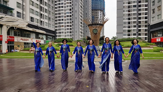 TIẾNG CÒI TÀU TIẾNG CÒI TÀU